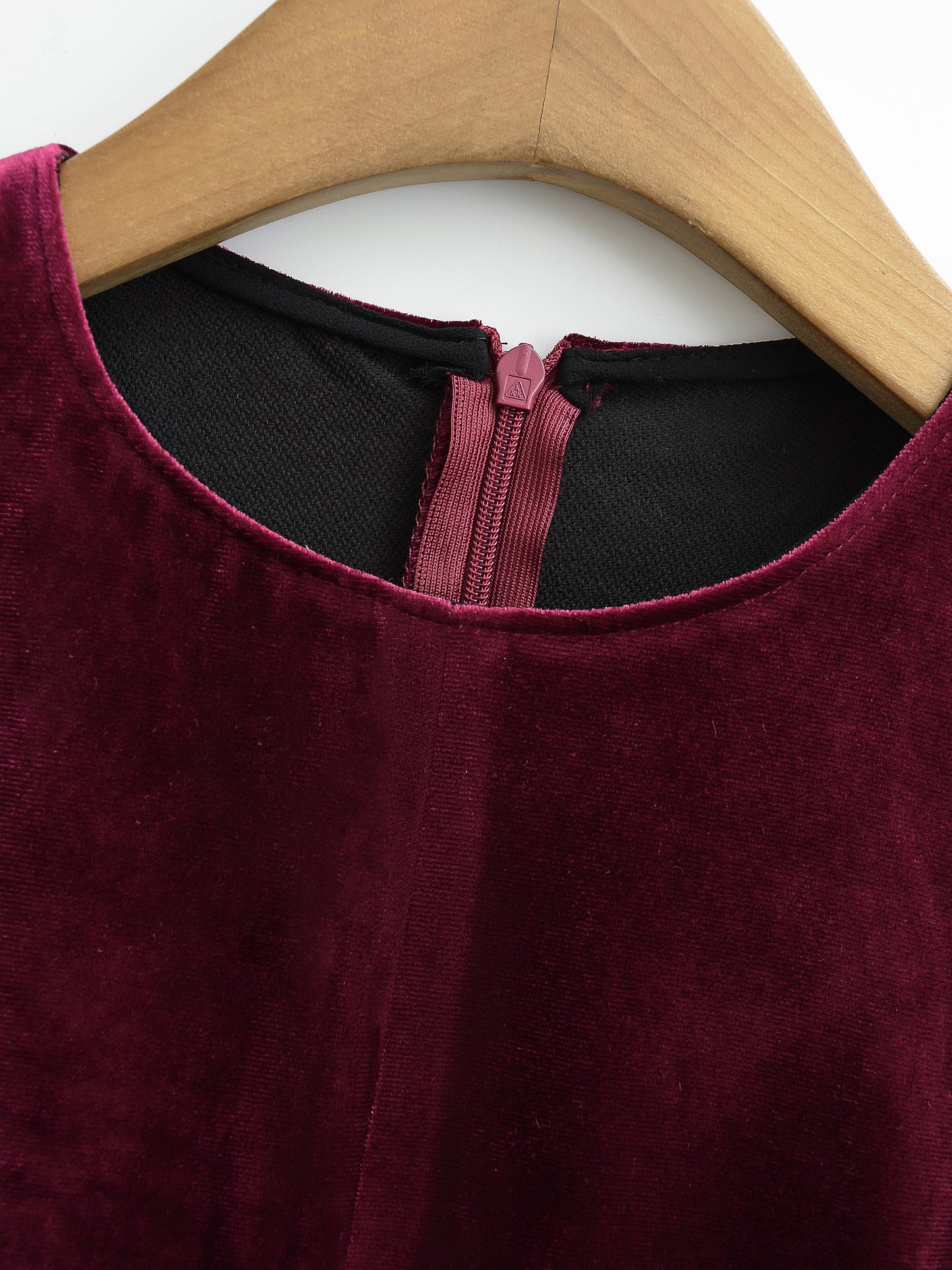 Winter Dress Women Clothing Sleeveless Waist Tight Niche Dress