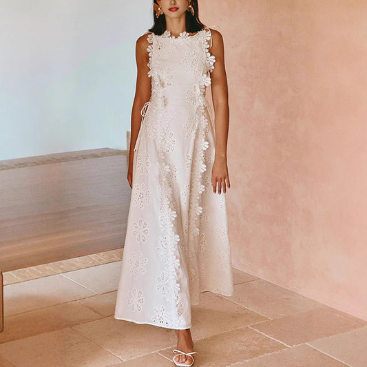 Summer Lace Embroidery Strap Holiday Slim Fit Maxi Dress Women