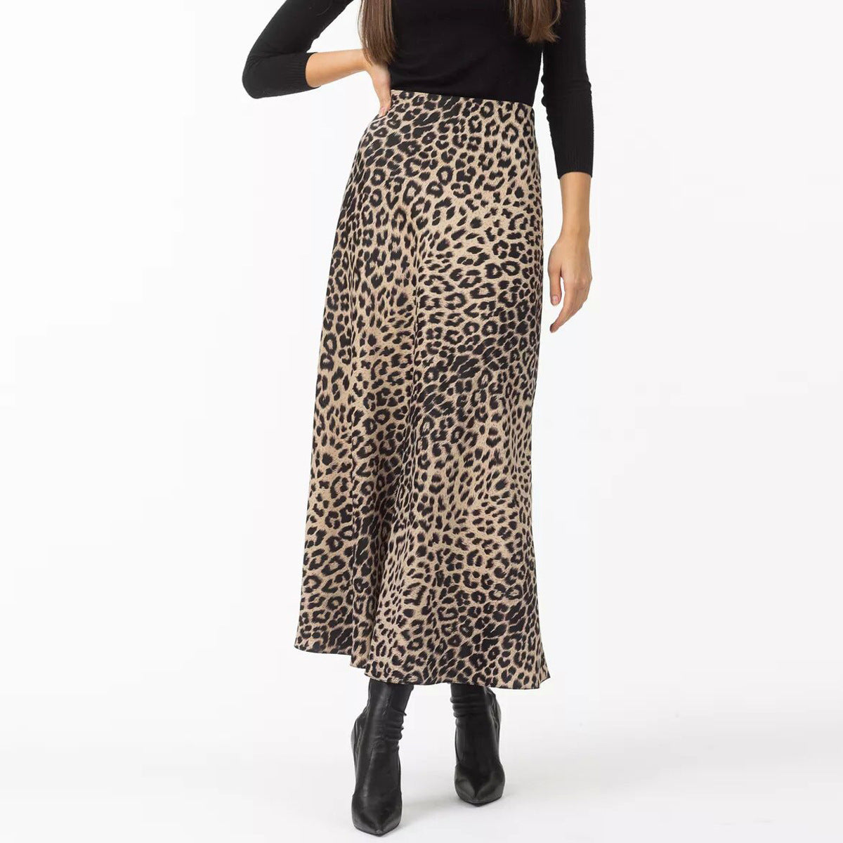 Beige, leopard print