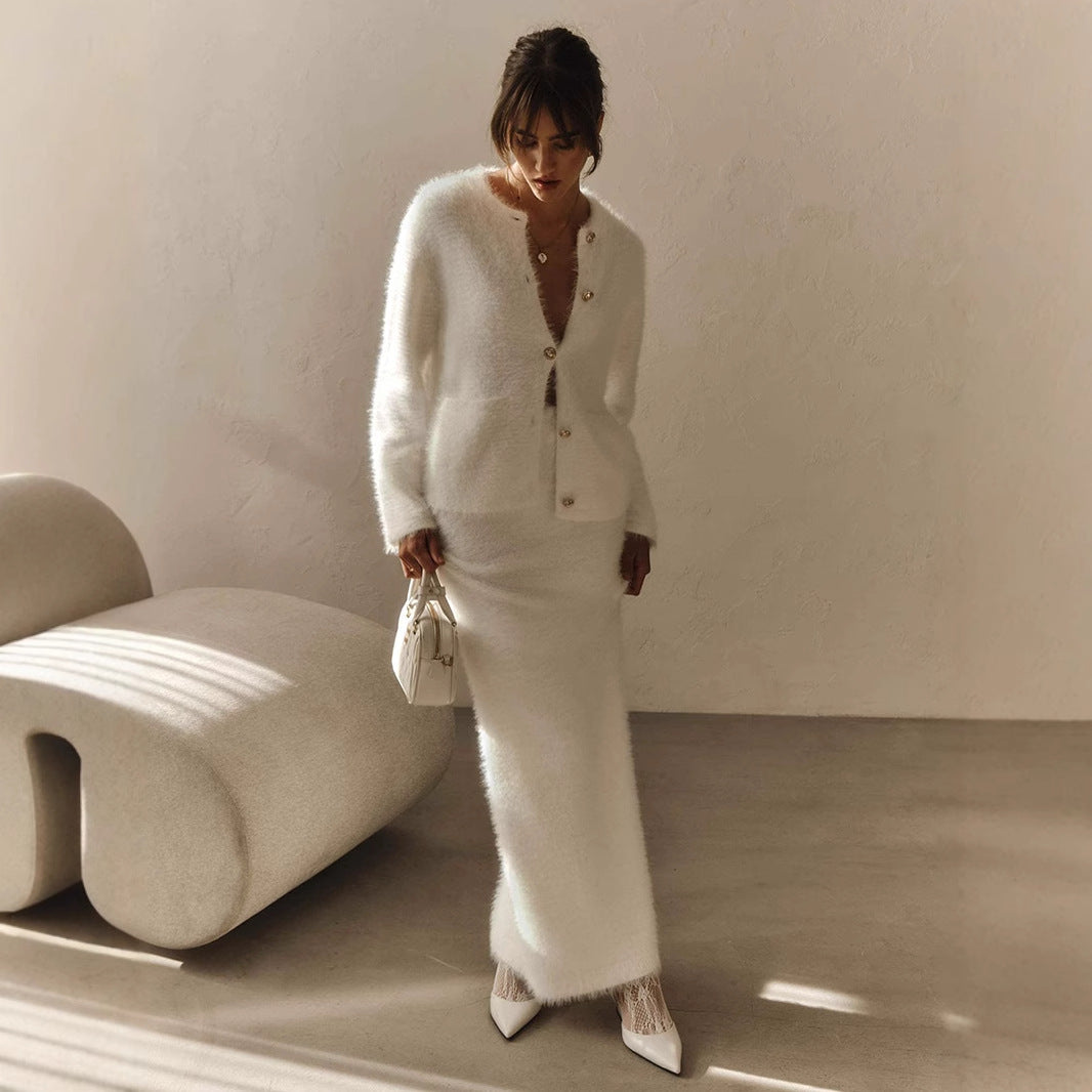 Plush Long-Sleeved Skirt Set Autumn Winter Single Breasted Cardigan Skirt Set