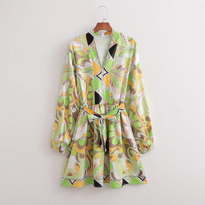 Sources Vintage Printed V neck Waist Controlled Long Sleeves Mid Length Dress Spring Summer Plus Size Slimming Dress - Wanita Store