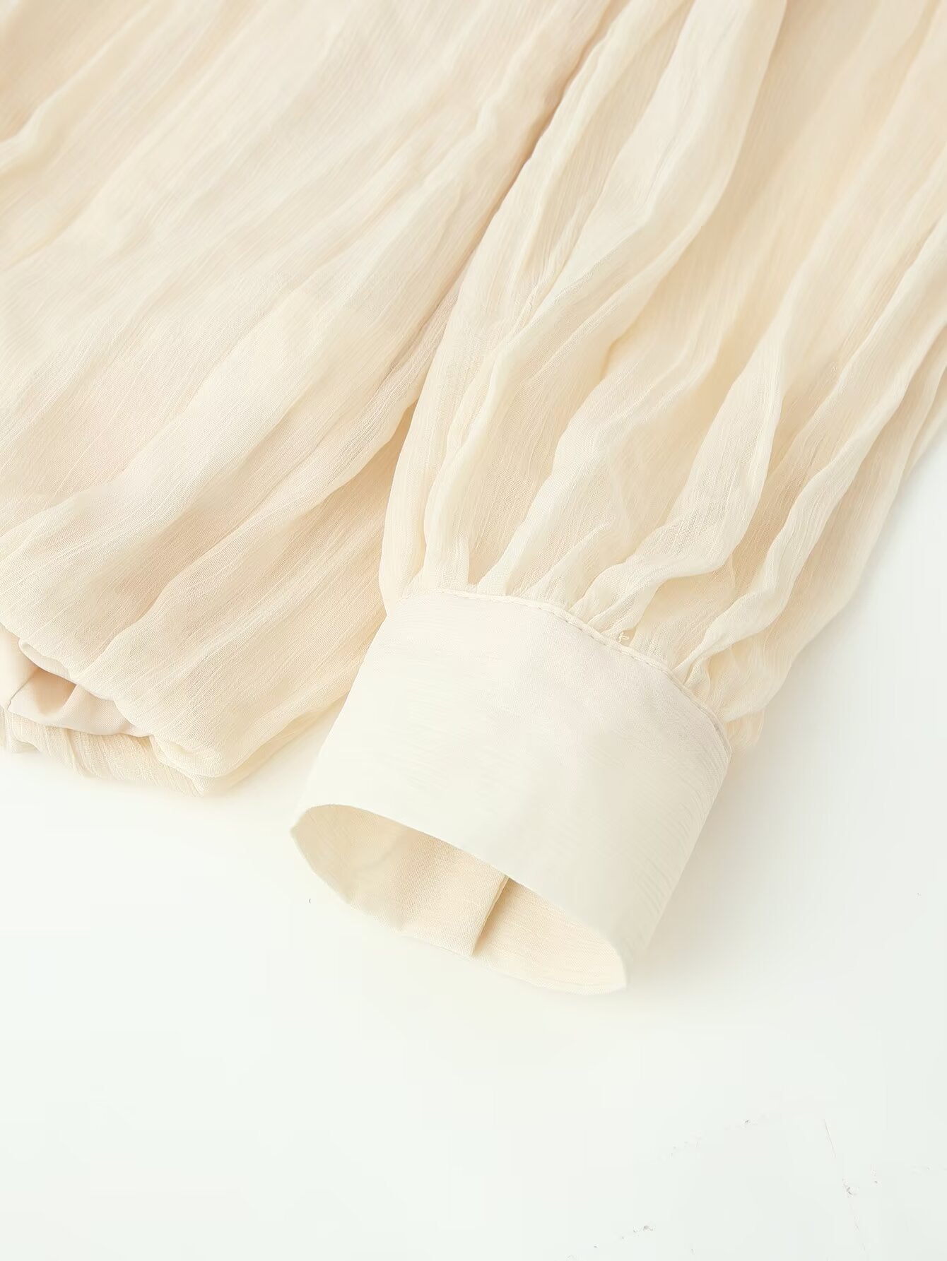 Chemise Femme Printemps Été Épaules Rembourrées Plissée Tout Assorti Bureau