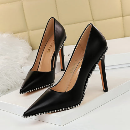 Sexy Nightclubs Thinner High Heels Women Shoes Stiletto Heel Shallow Mouth Pointed Rivets Pumps - Wanita Store