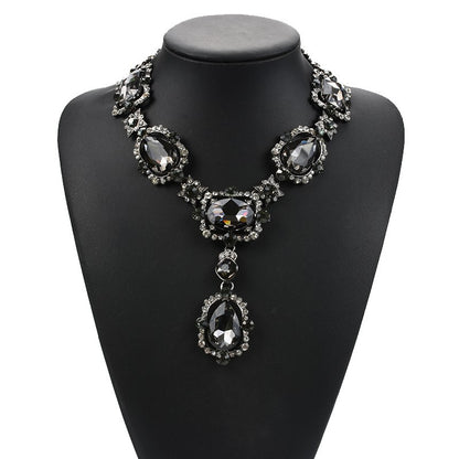 Exaggerated Jewelry Alloy Glass Crystal Clavicle Chain Temperamental Popular Inlaid Jewel Water Drop Necklace - Wanita Store