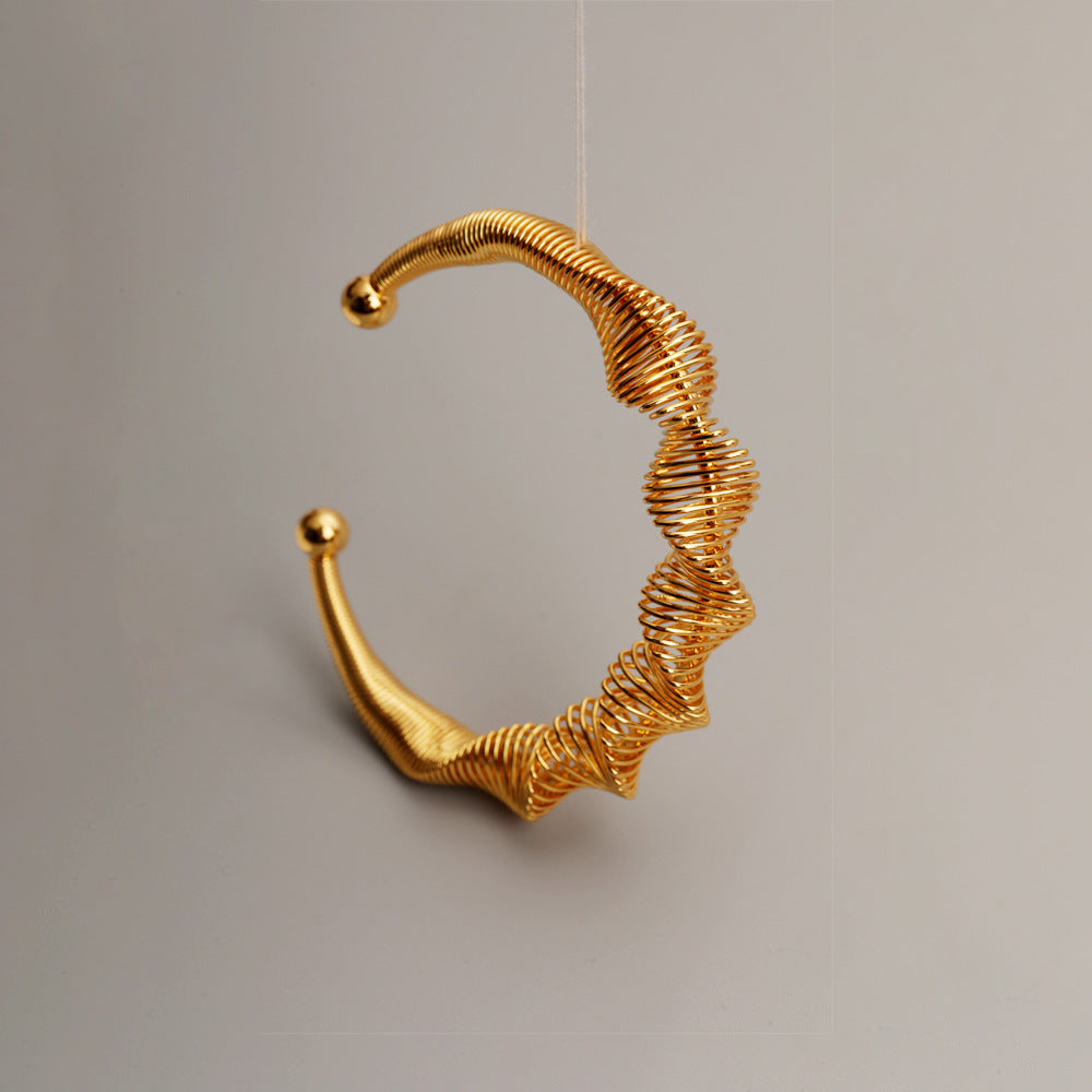 Geometric Abstract Spiral Bracelet High Grade Electroplating High Color Retention Light Luxury Daily Office Bracelet Accessories - Wanita Store