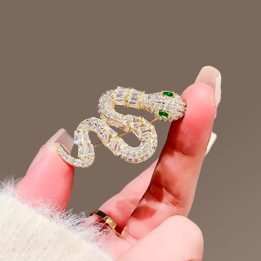 Special Interest Design Green Eyes Snake Brooch Women High Sense Clothes Accessories Pin Corsage - Wanita Store