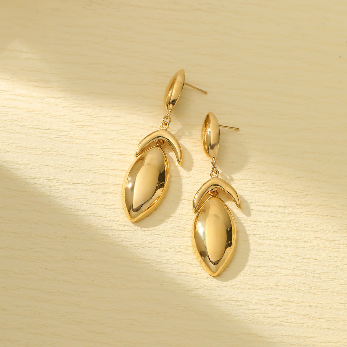 High Grade Water Drop Titanium Steel Earrings Women Vacuum Electroplating Color Matching Cold Stainless Steel Ear Clips Earrings - Wanita Store