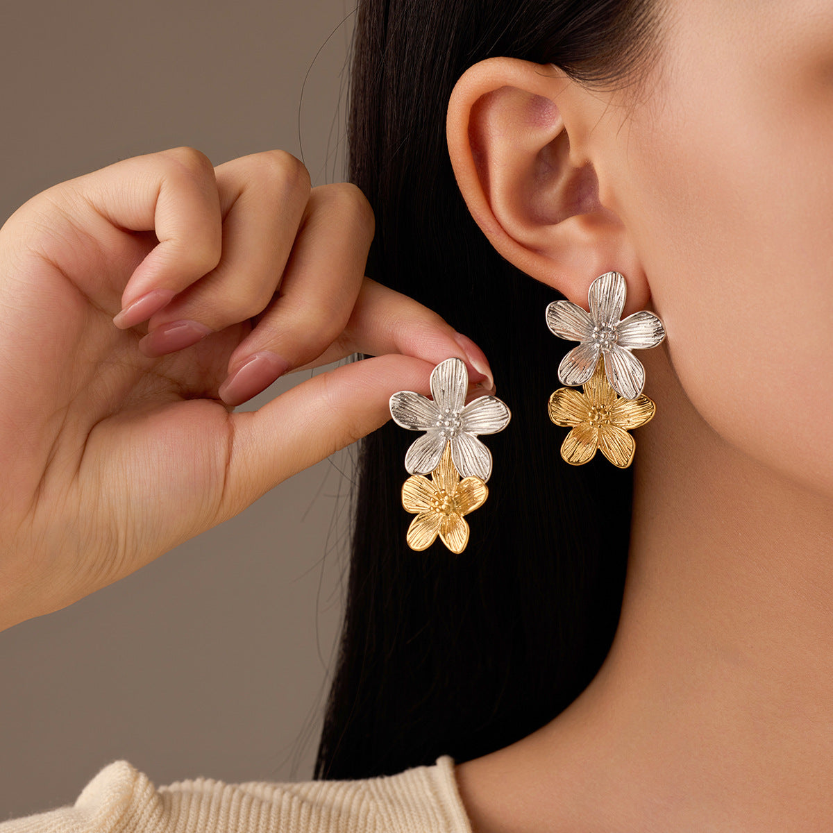 Retro Affordable Luxury Floral Tassel Stainless Steel Earrings Women Arrival High Grade Cold Exaggerated Earrings - Wanita Store
