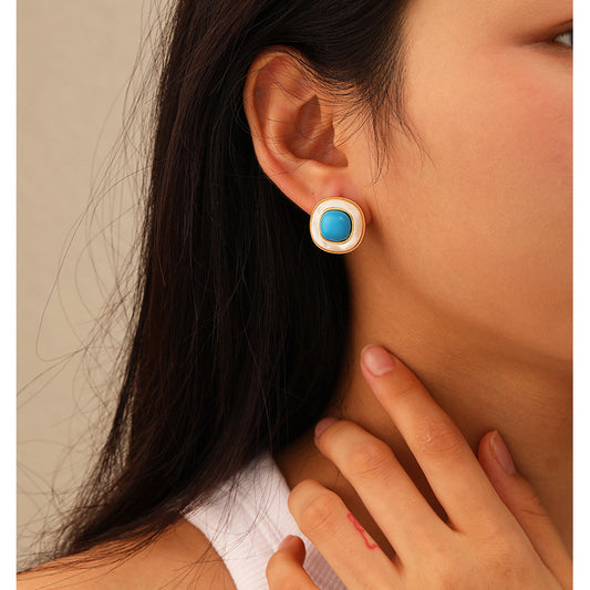 Boucles d'oreilles carrées en coquillage naturel turquoise Clous d'oreilles simples rétro très tendance, intérêt particulier, luxe léger, style mi-ancien.