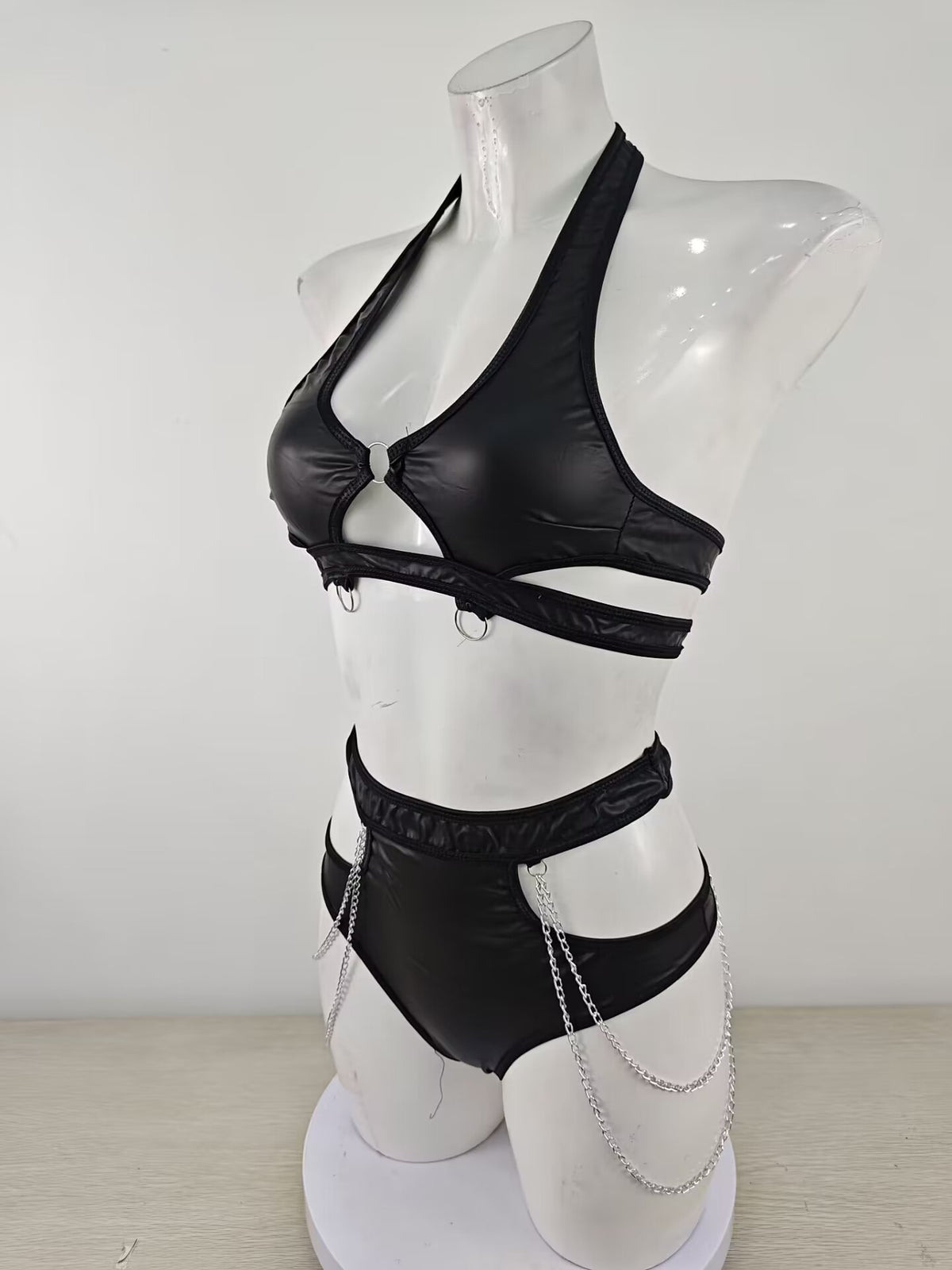 Sexy Metal Chain Buckle Patent Leather Halter Two Piece Sexy Lingerie Set