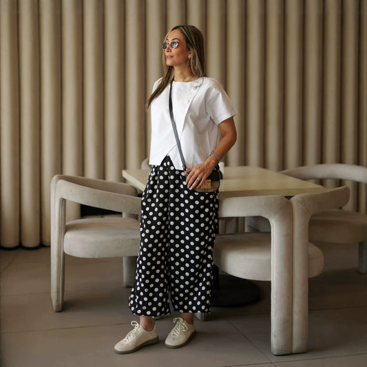 Chaleco asimétrico irregular de lino elegante de color liso para mujer con hebilla diagonal