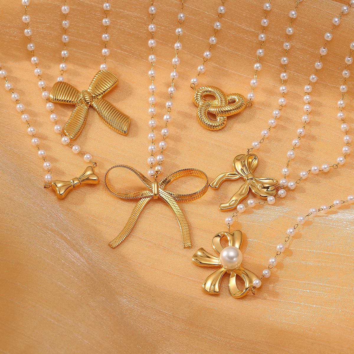 Pearl Bow Titanium Steel Necklace Women Light Luxury High Sense Stainless Steel Embellished - Wanita Store