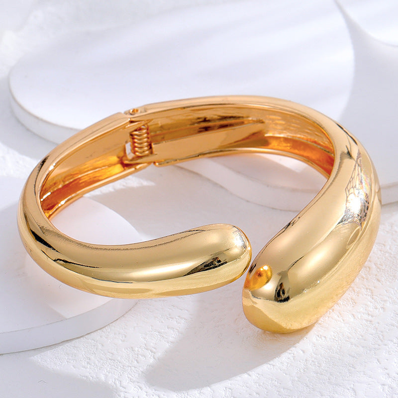 Alloy Gold Plated High Glossy Open Spring Bracelet Women Simple Bracelet - Wanita Store