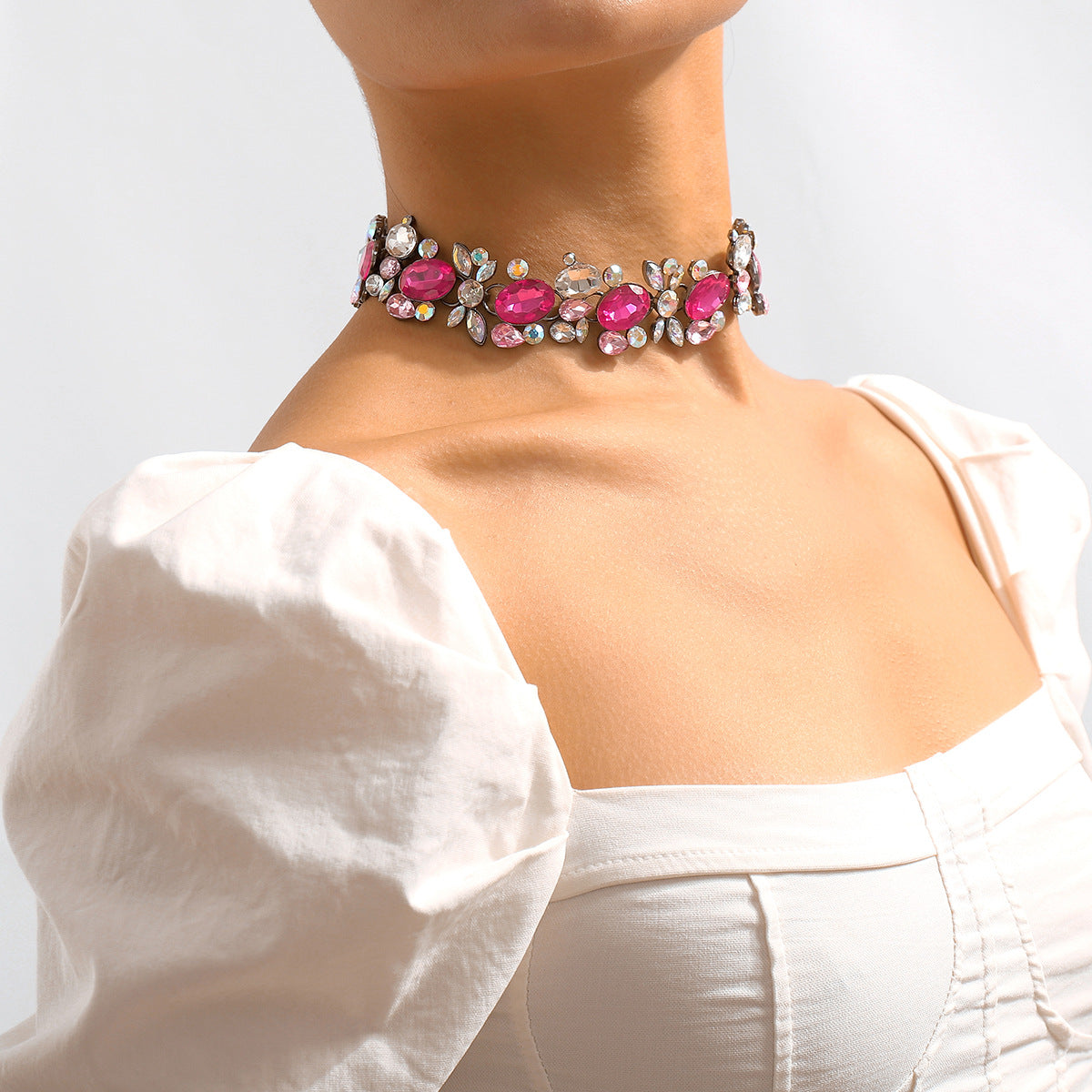 Temperamental Minority Imitation Diamond Popular Necklace Light Luxury Heavy Industry Alloy Clavicle Chain - Wanita Store