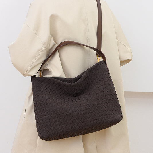 Bucket Bag Autumn Winter Matte Leather Woven Bag Large Capacity High Grade Shoulder Bag Office Messenger Bag