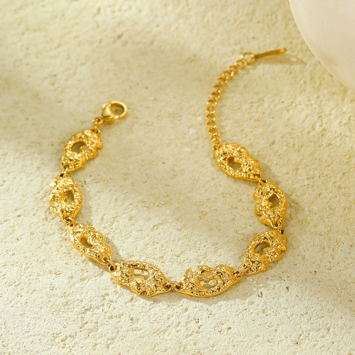 Retro Easy Matching Stainless Steel Texture Bracelet Niche Frosted Hollow Out Cutout Design Titanium Steel Gold Plated Bracelet Accessories - Wanita Store