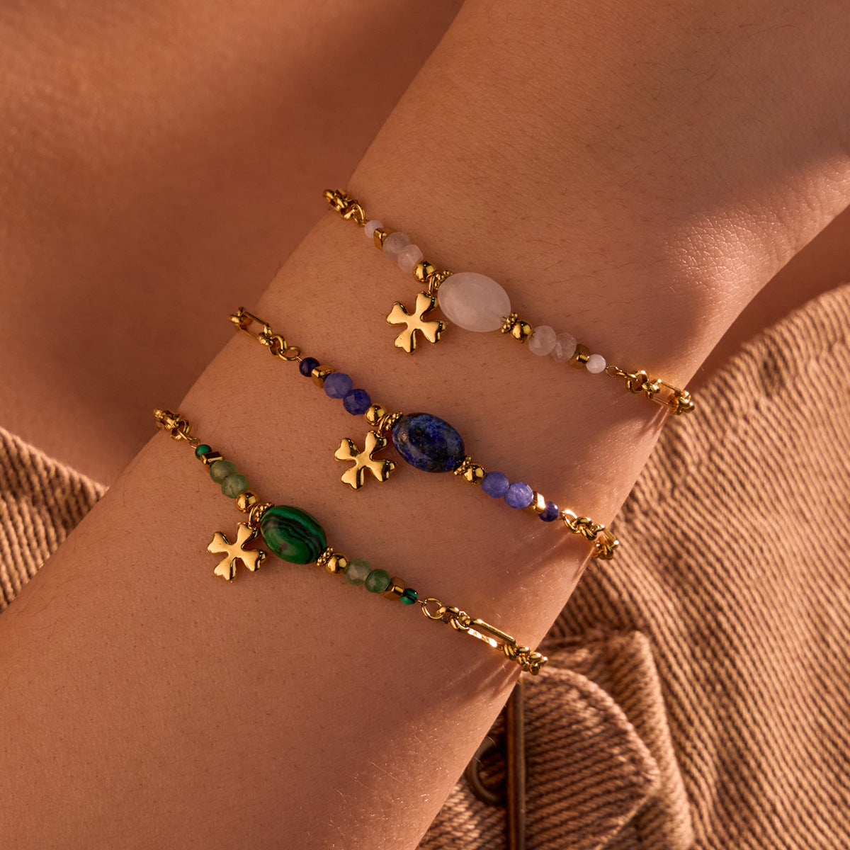 Stainless Steel Natural Stone Lapis Four-Leaf Clover Embellished Bracelet Women Titanium Steel Jewelry - Wanita Store