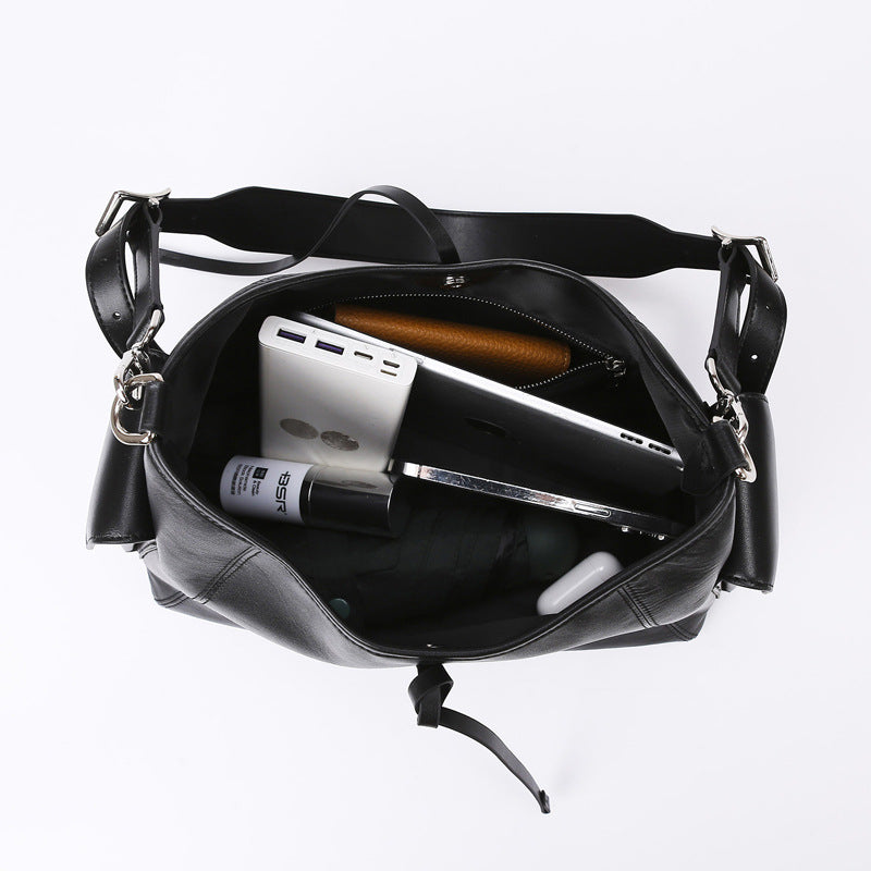 Shoulder Bag High Grade Black Warrior Tote Bag Simple Large Capacity Bag Women All Match Office Shoulder Bag