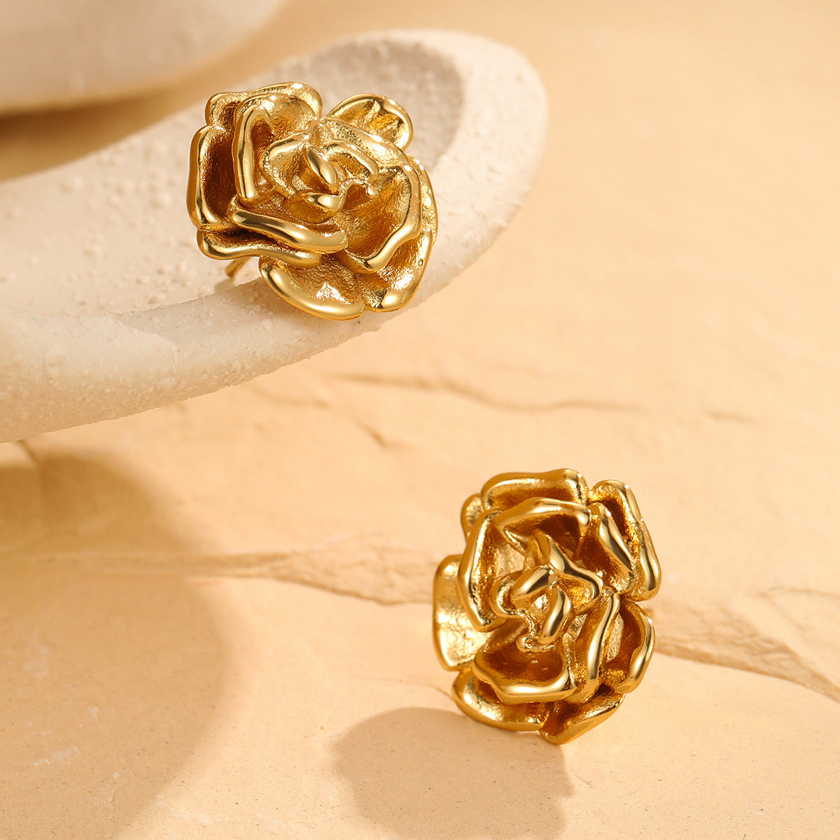 Rose Stainless Steel Studs Exquisite Refined Grace Niche 18K Gold Plating Earrings - Wanita Store