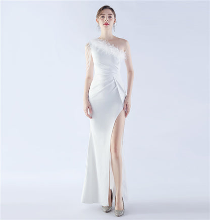 Craft Beaded Plus Ostrich Feather Annual Meeting Ceremony Wedding Evening Dress Winter - Wanita Store