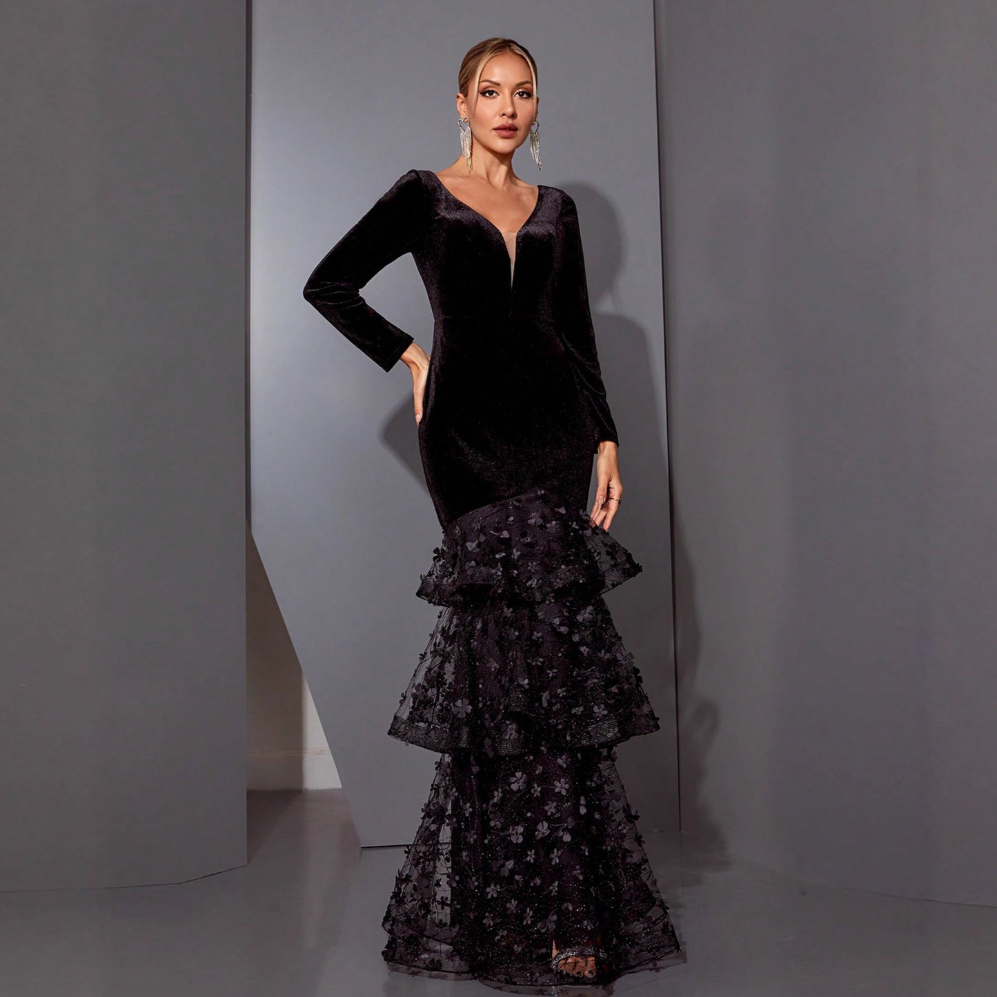 Long Sleeved V neck Evening Dress Slim Fit Slimming Layered Mesh Dress High End Host Formal Dress