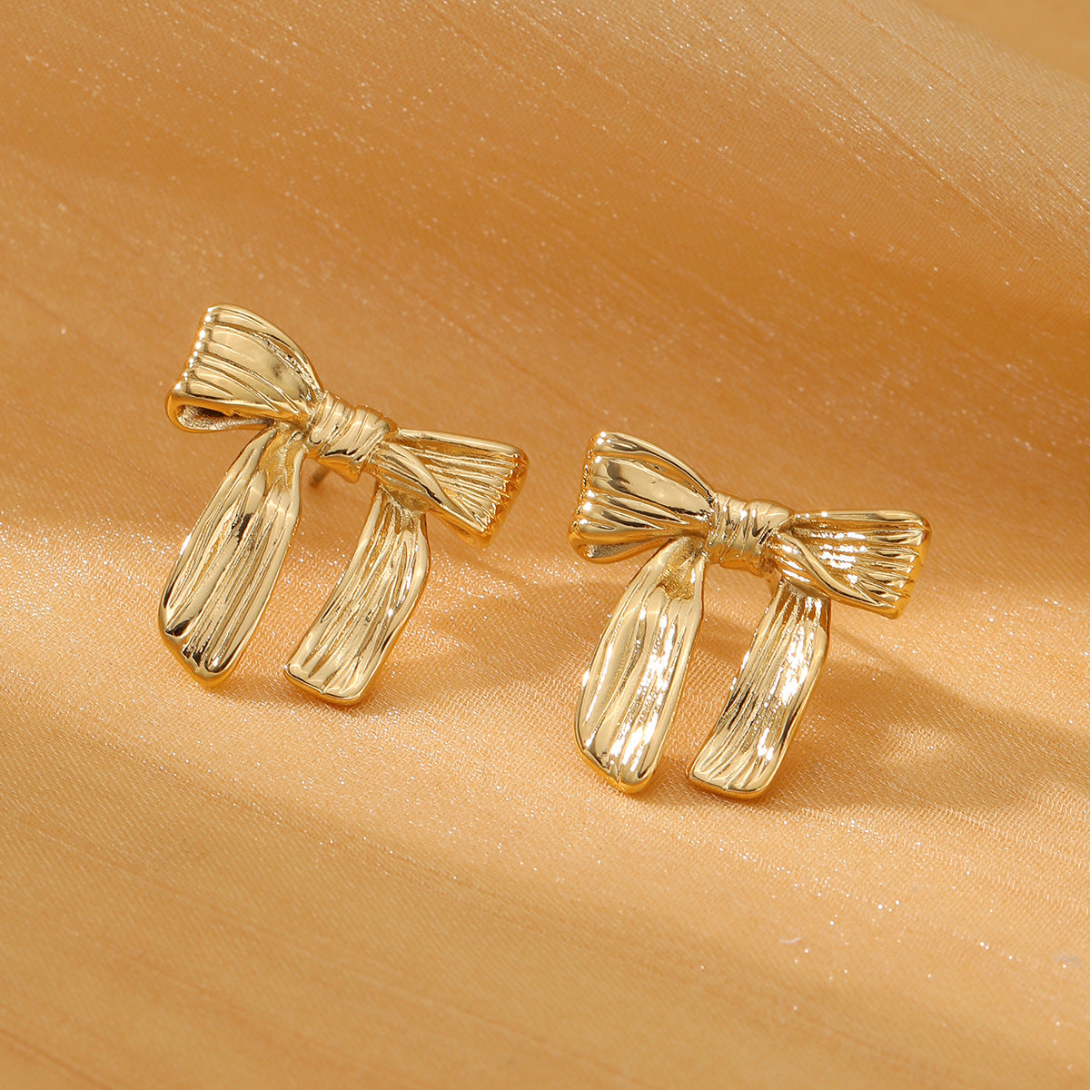 Sweet Bow Design Titanium Steel Earrings Women Entry Lux 18K Gold Plated Stainless Steel Studs - Wanita Store
