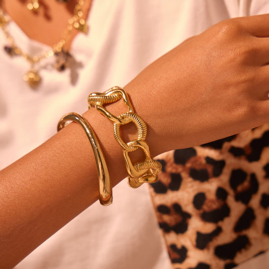 Design Texture around Open Ended Bracelet Stainless Steel Bracelet Gold Plated Light Luxury Bracelet - Wanita Store