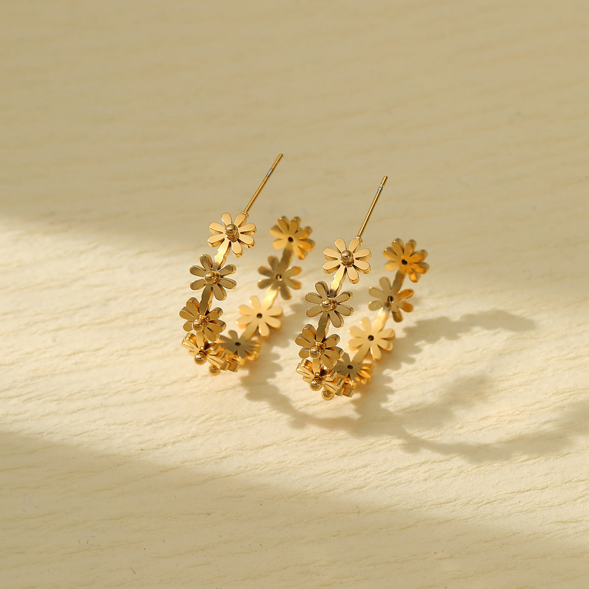 Floral Shaped Titanium Steel Earrings Affordable Luxury High Sense Stainless Steel Studs Women - Wanita Store
