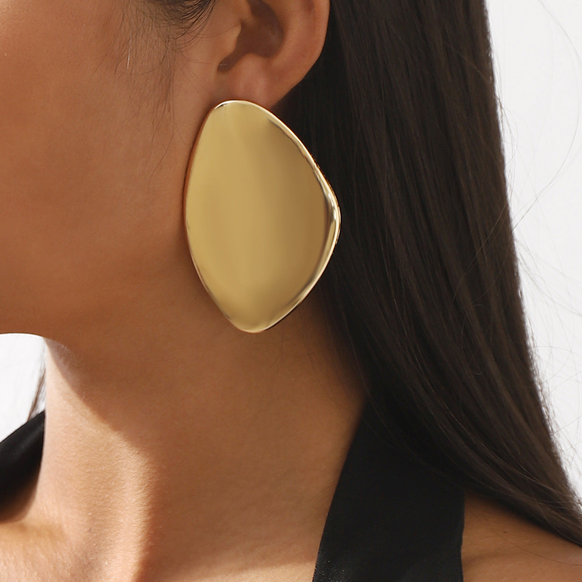 High Profile Retro Elegant Metal Geometry Stud Earrings Simple Personality Metal Alloy Earrings Women - Wanita Store