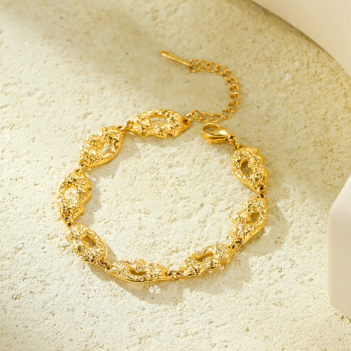 Retro Easy Matching Stainless Steel Texture Bracelet Niche Frosted Hollow Out Cutout Design Titanium Steel Gold Plated Bracelet Accessories - Wanita Store
