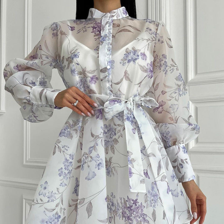 Robe cache-cœur élégante à col montant, manches longues et imprimé dentelle pour femme