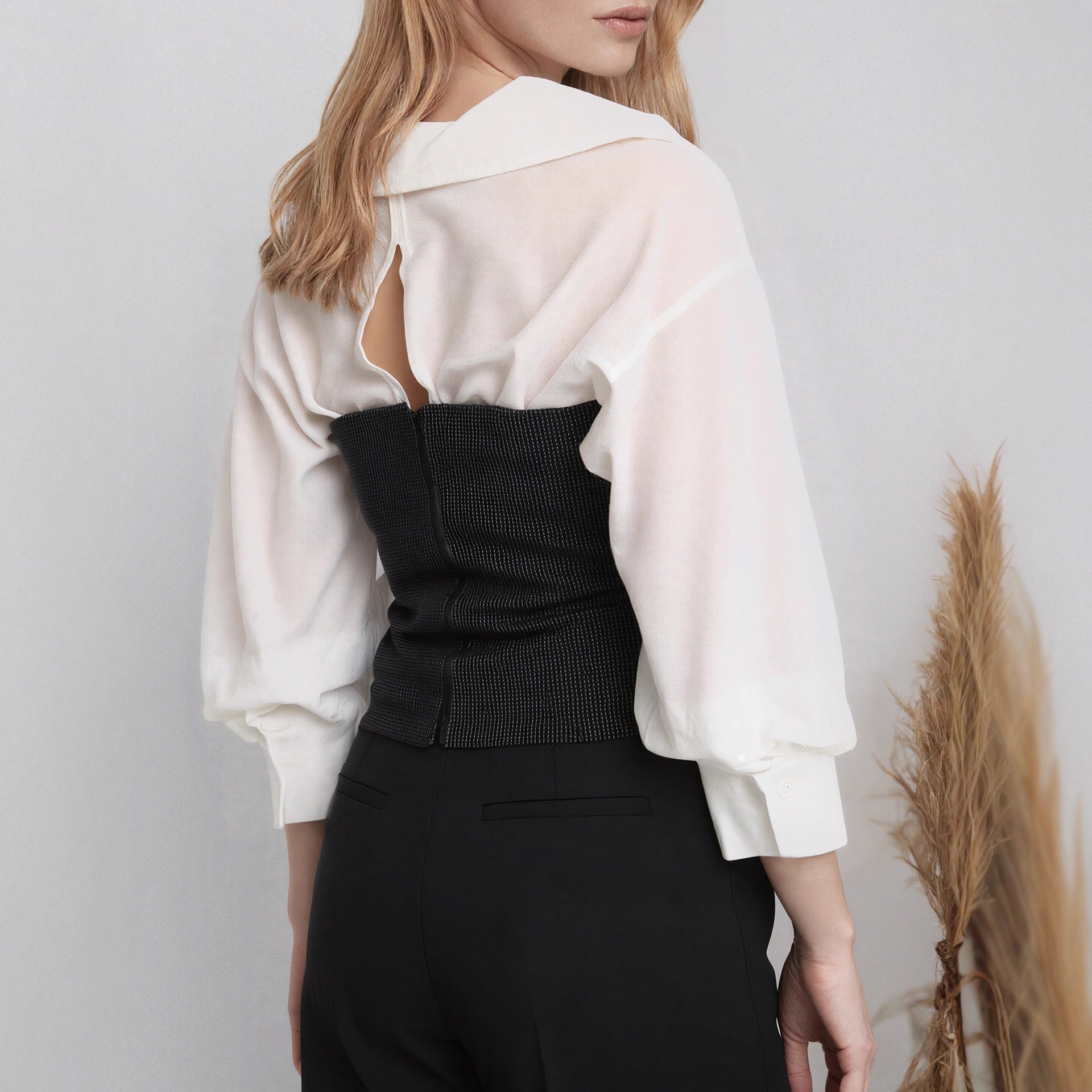 White V neck Waist Three Quarter Sleeve Shirt Women French Elegant Niche Slimming Top - Wanita Store
