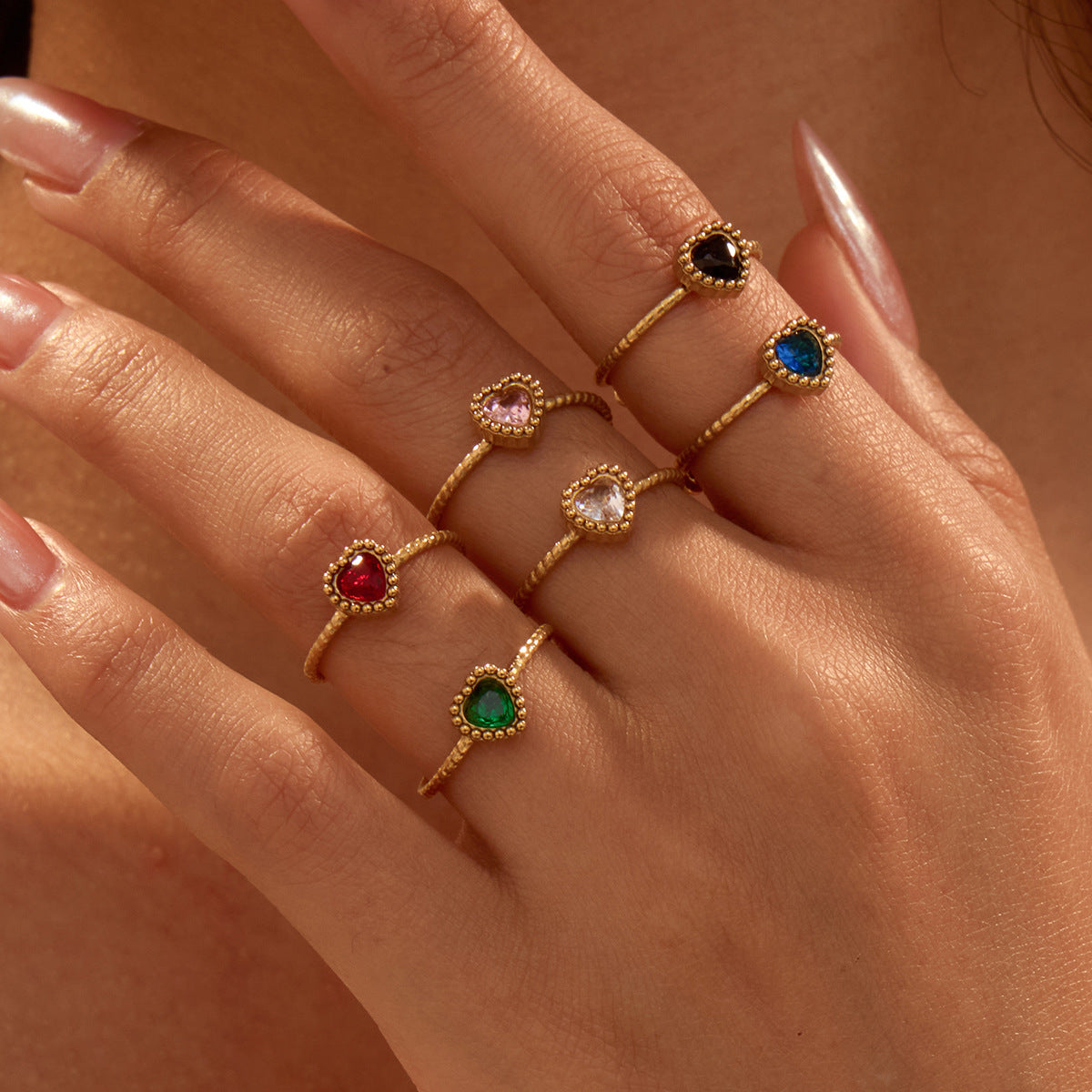Elegant Retro Love Inlaid Zircon Stainless Steel Ring Niche Open Ring Jewelry - Wanita Store
