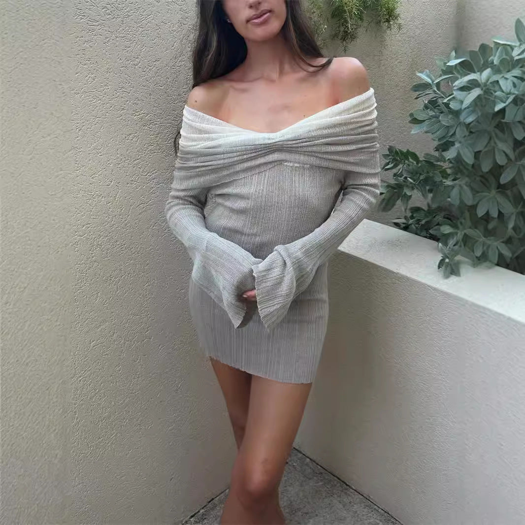 Los Angeles Designer off-Shoulder Tube Top Dress Contrast Color Pleated Low Cut Long Sleeve Waist Slimming Hip Dress