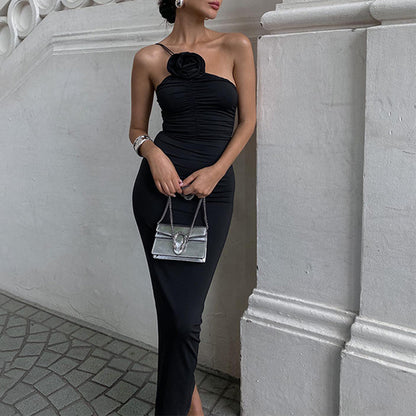 Vêtements féminins robe d'été sexy sans dos plissée asymétrique ajustée et élégante pour femmes