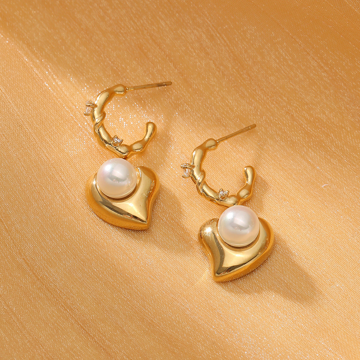 French Retro Titanium Steel Pearl Hearth Shaped Earrings Arrival Wild High Grade Stainless Steel Earrings Earrings - Wanita Store