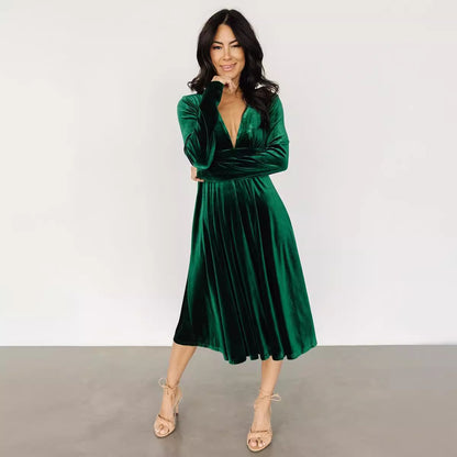 Dress Gold Velvet Sexy V neck Waist Controlled Long Sleeves Large Swing Dress - Wanita Store