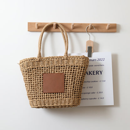 Niche Thailand Straw Bag Retro One Shoulder Portable Hollow Out Cutout Woven Bag Women Seaside Vacation Beach Bag - Wanita Store